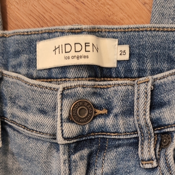 Frayed Hem Light Blue Women's Jeans - Picture 2 of 16